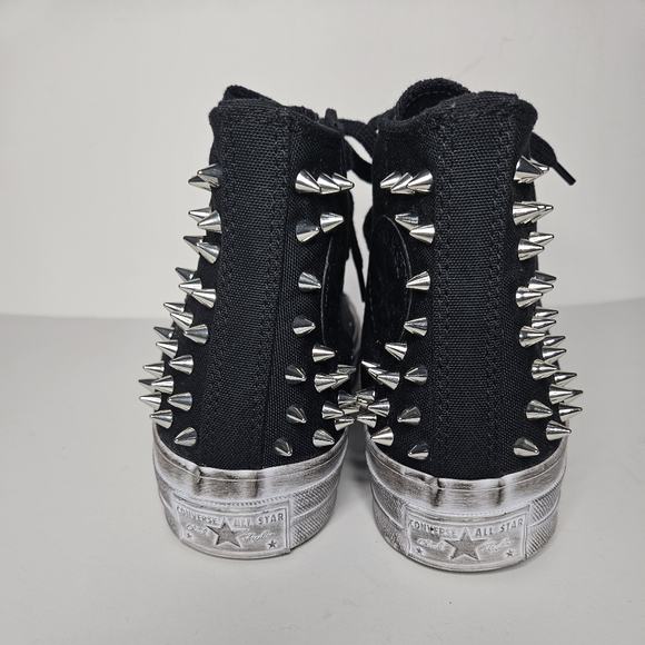 Converse Chuck 70 Studded Sneaker Distressed Size 8 - Picture 8 of 12